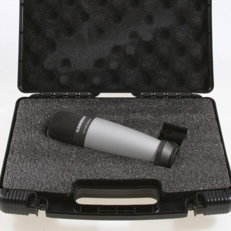 C03  Micrófono Condenser multipatrón